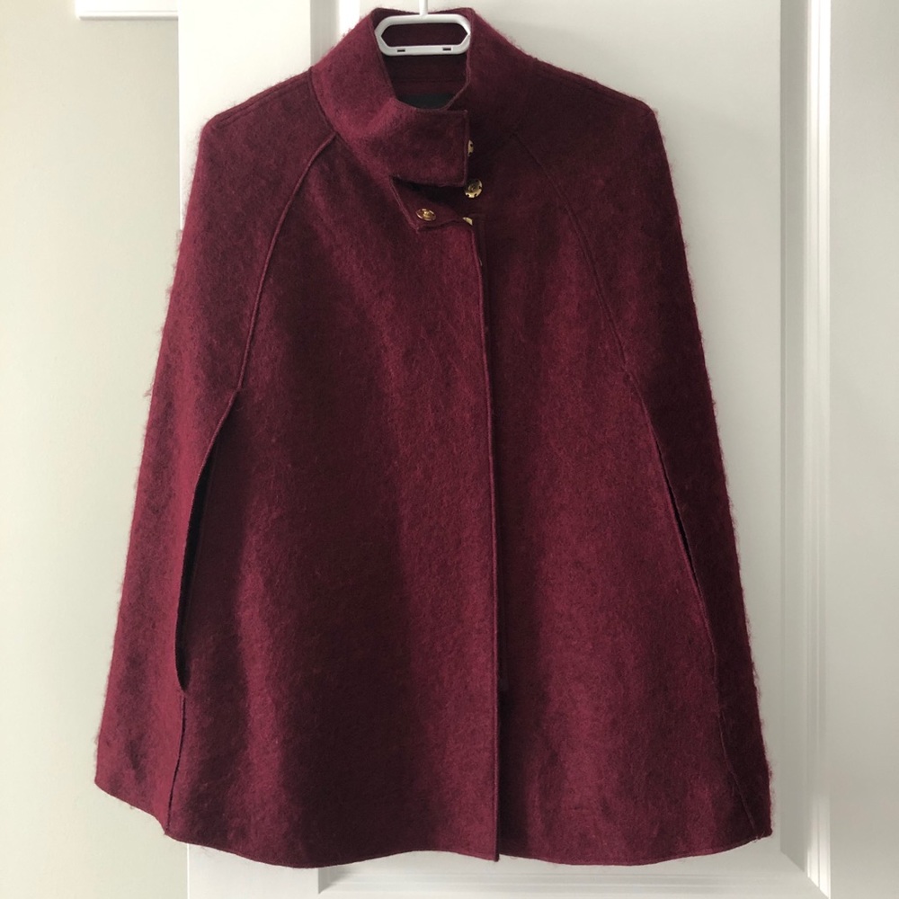 Asobio Wool Burgundy Cape